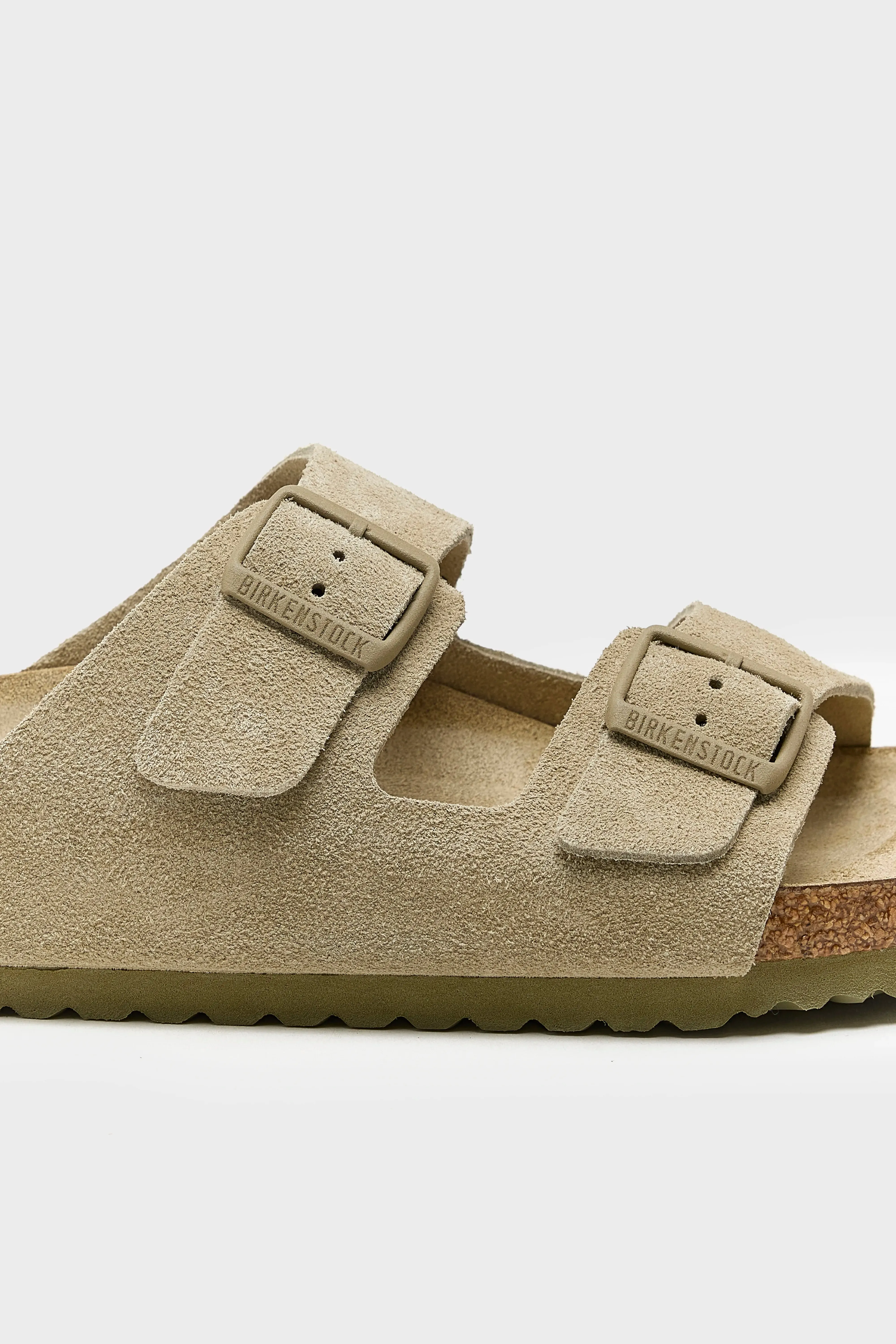 Arizona Soft Footbed for Men (241 / M / KAKI)
