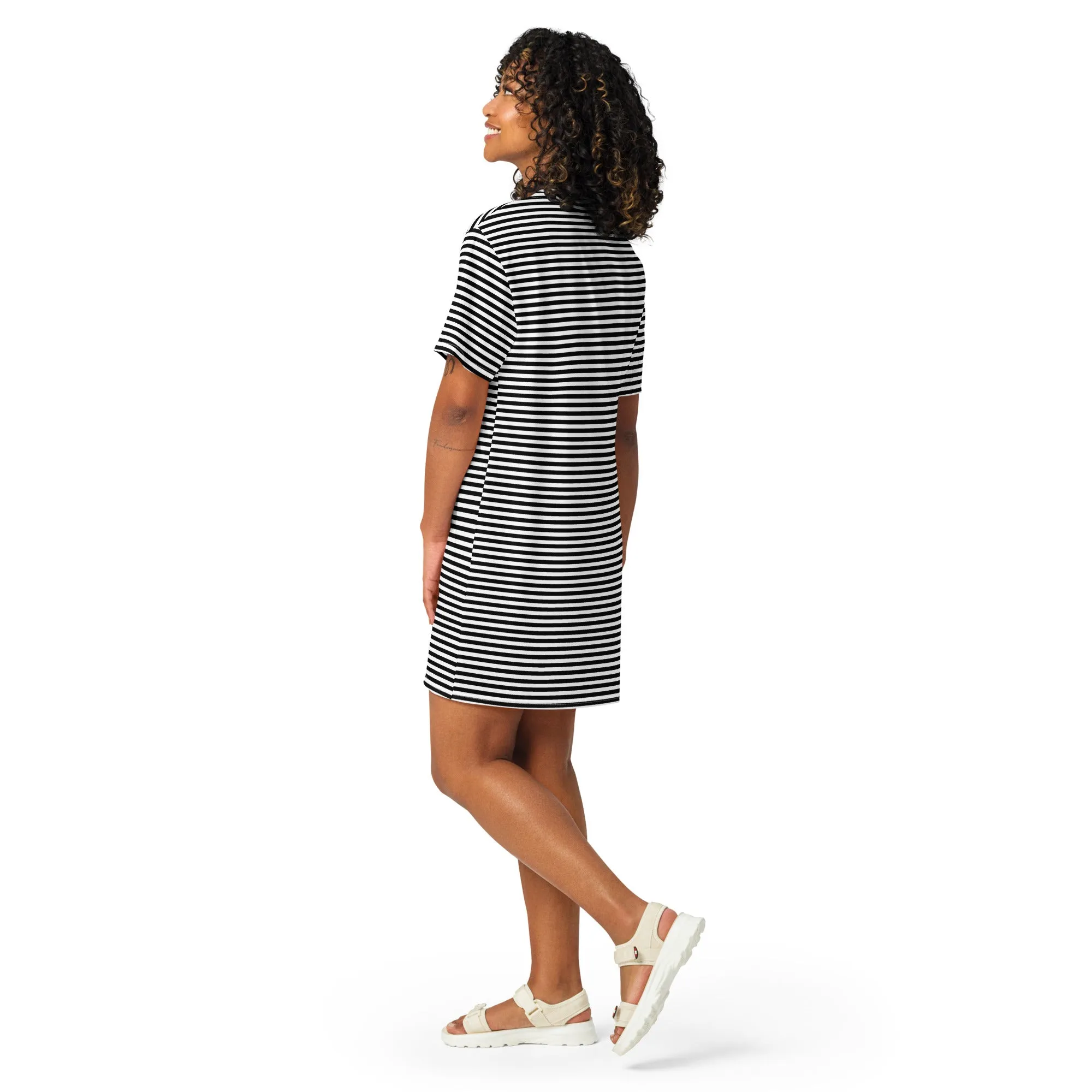 Black and White Stripe T-shirt Dress
