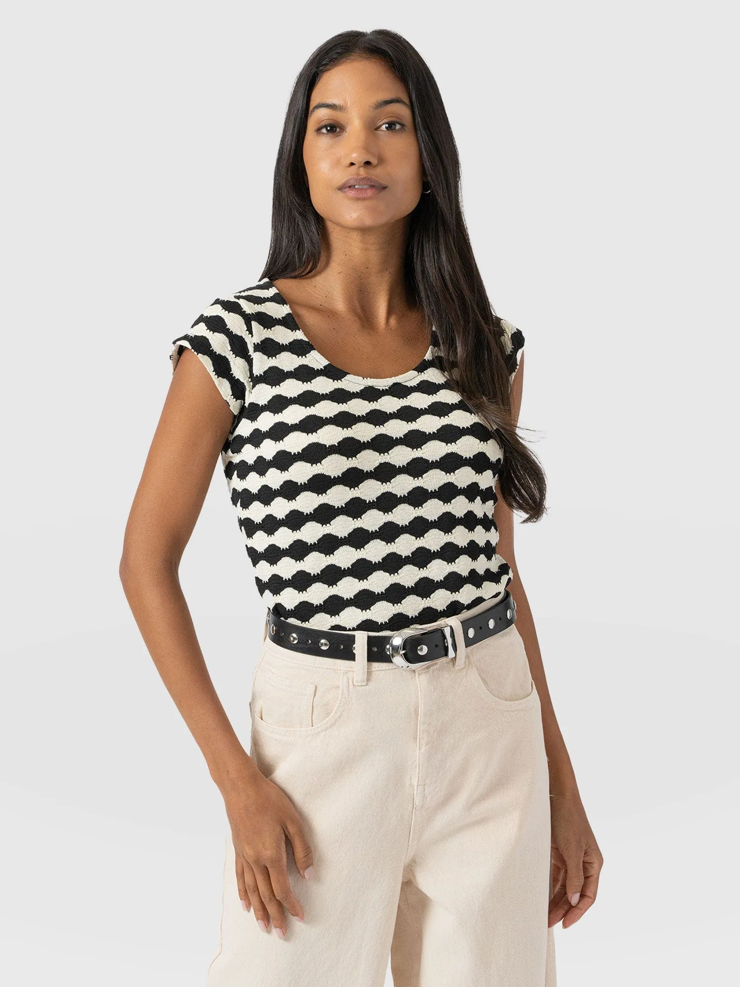 Elise Scoop Neck Tee - Black/Cream