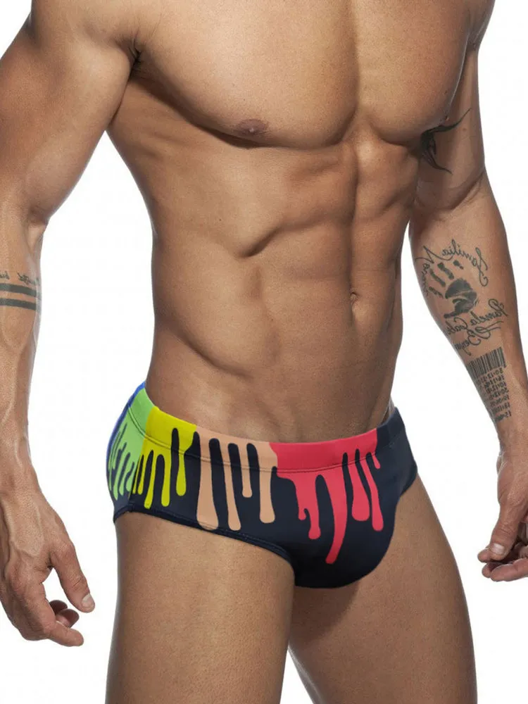 Graffiti Cushioned Men's Swimsuit Briefs