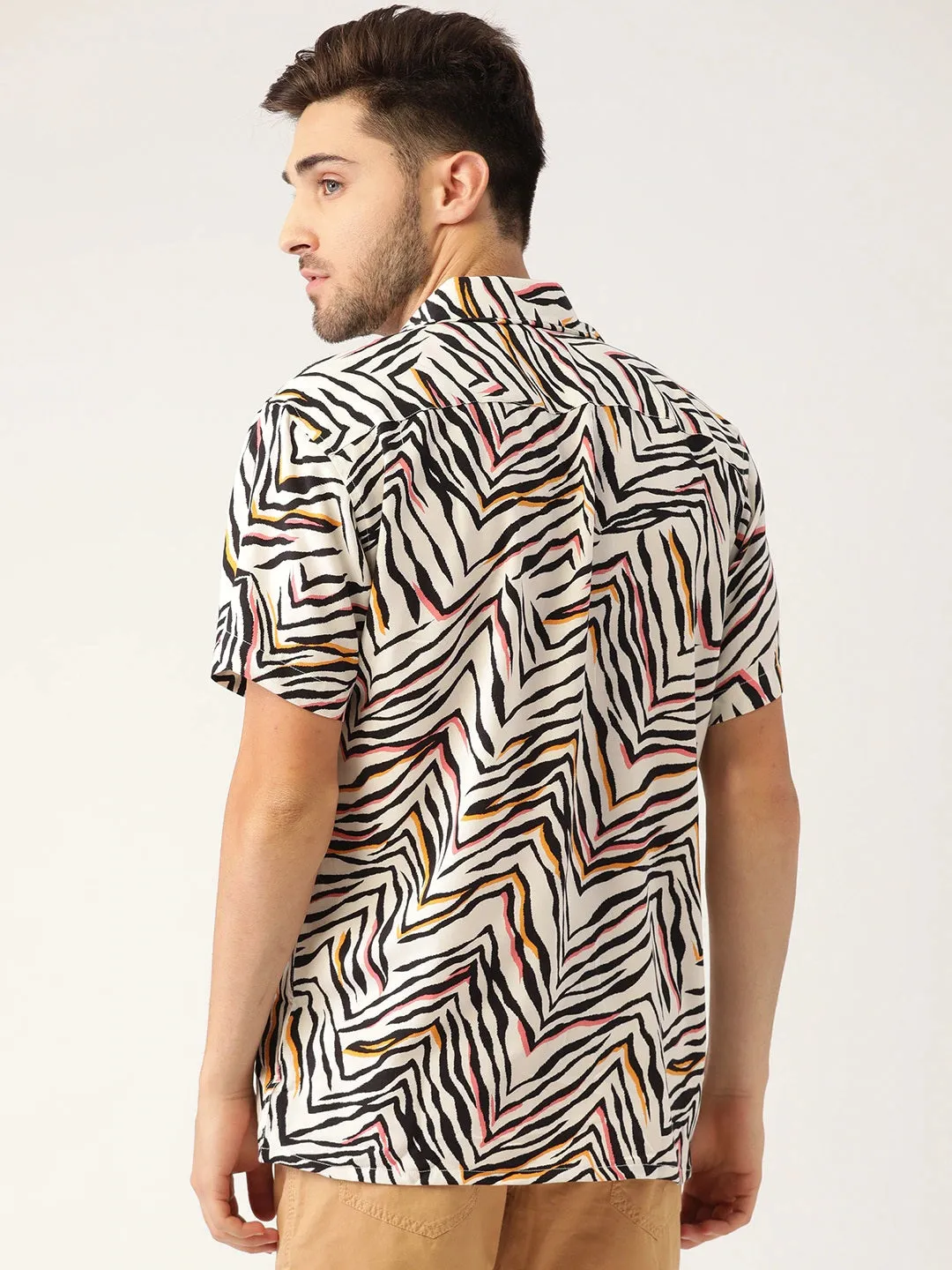 Men Black Printed Viscose Rayon Relaxed Fit Casual Resort Shirt