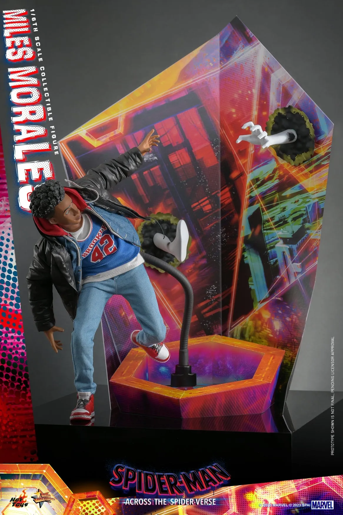 [Pre-Order] Hot Toys - MMS710 - Spider-Man: Across the Spider-Verse - 1/6th scale Miles Morales Collectible Figure