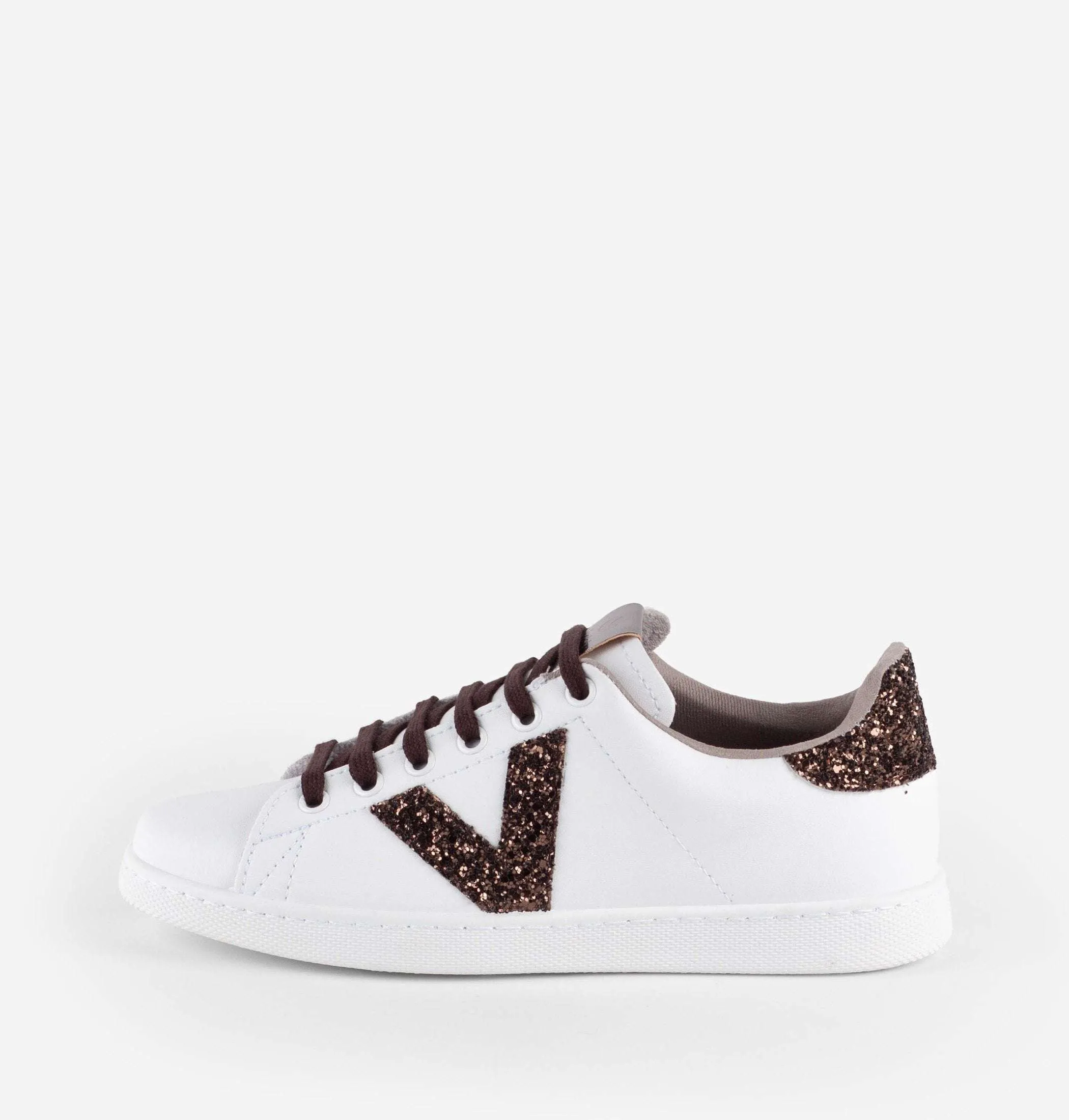 Victoria 1125244CH- Trainer