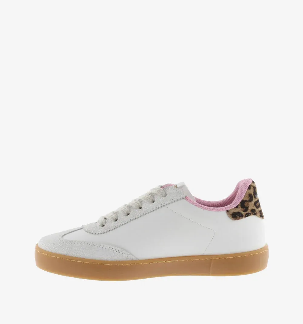 Victoria Leo Trainer| 1126204HI